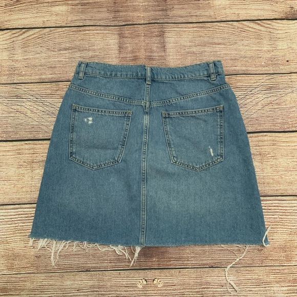Free People we the free Distressed Medium Wash Denim Skirt size 30 - Picture 3 of 4